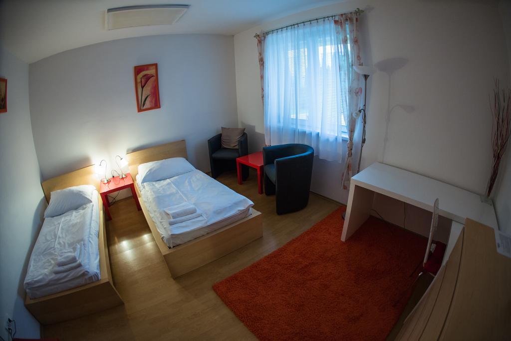 Penzion Rose Břeclav Kültér fotó